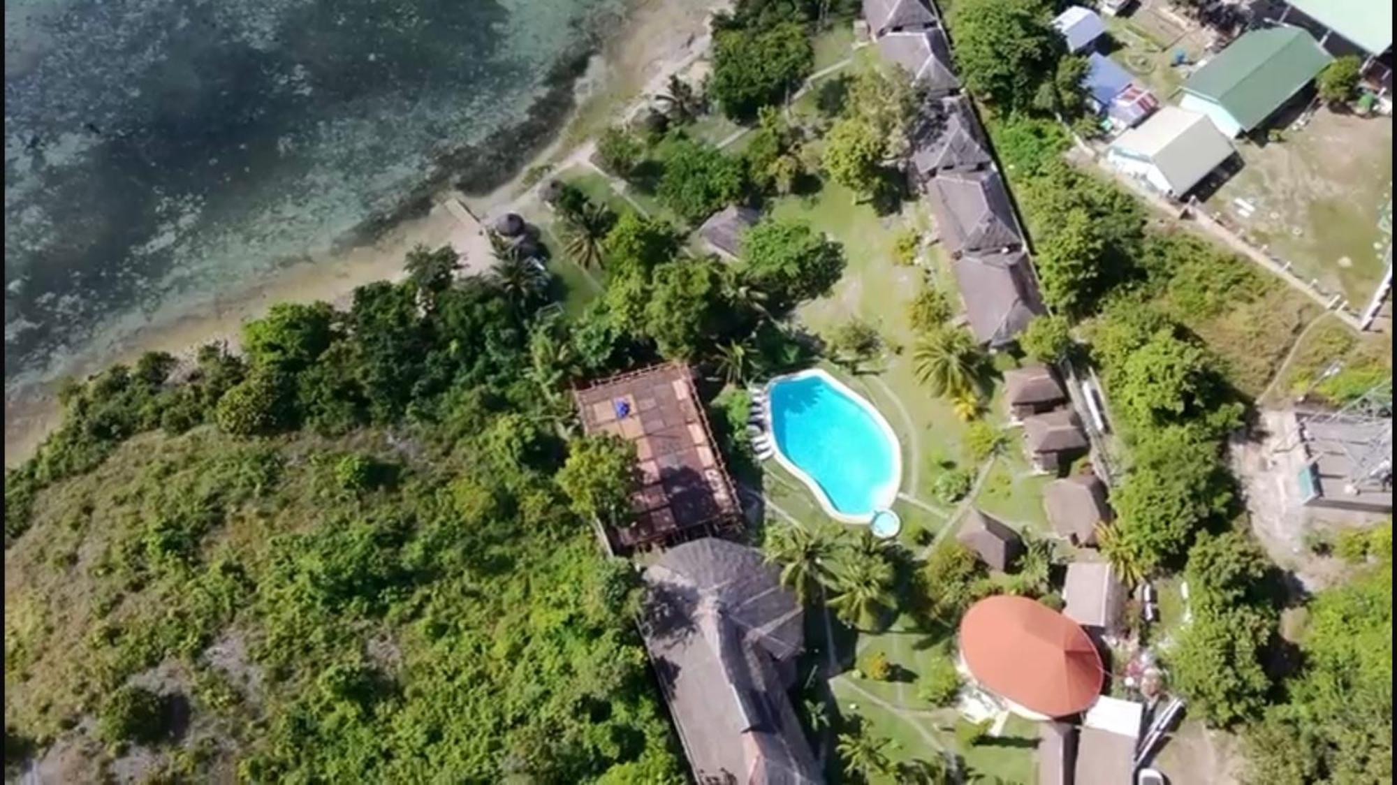 Cuestas Beach Resort And Restaurant Badian Exterior foto