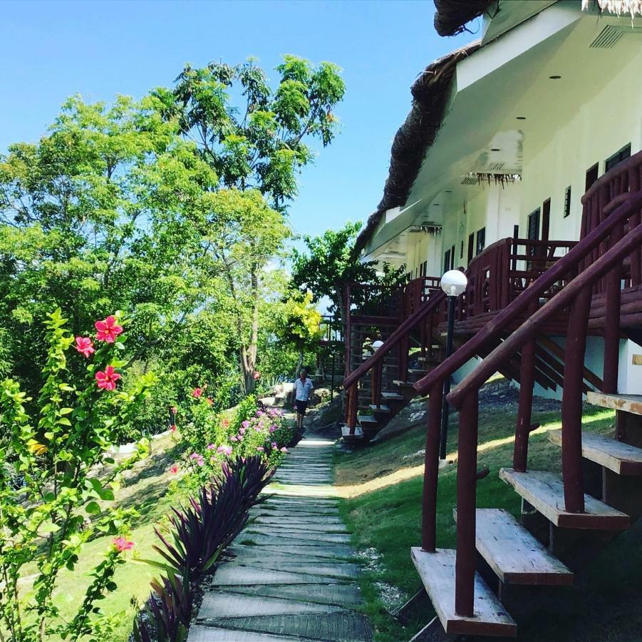 Cuestas Beach Resort And Restaurant Badian Exterior foto