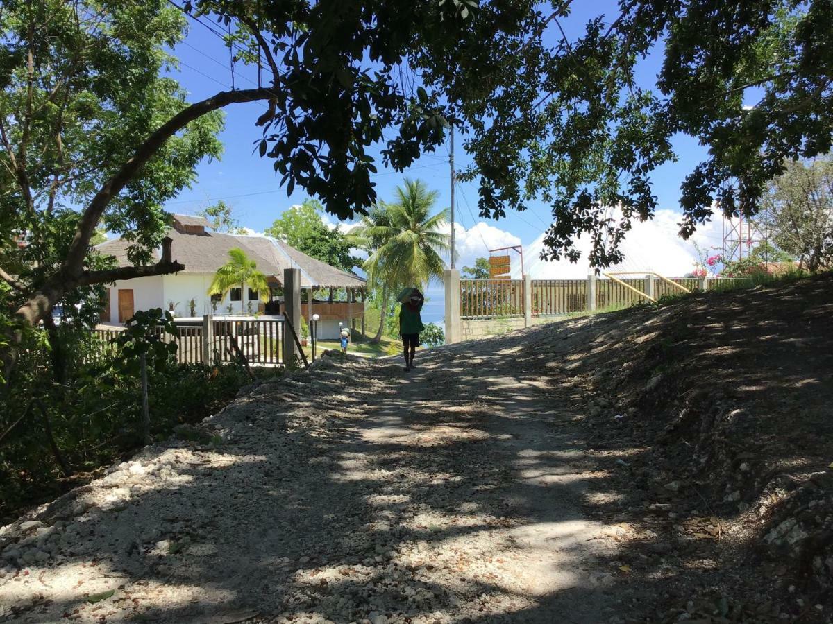 Cuestas Beach Resort And Restaurant Badian Exterior foto
